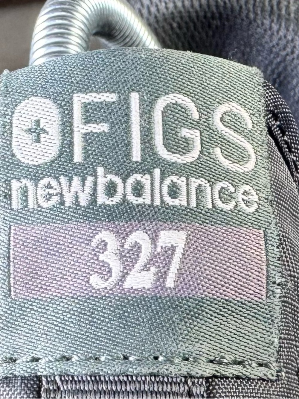 New Balance Figs 327 Women’s Size 9.5/Men’s 8 Gray Camouflage Athletic Sneakers - Picture 2 of 10